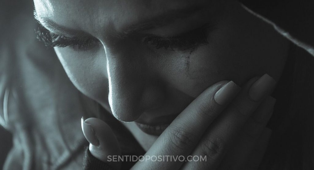 7 razones por las que llorar significa que eres fuerte