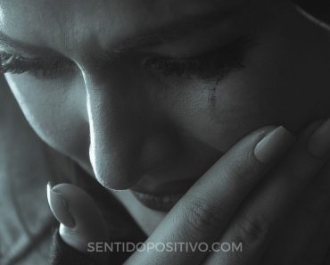 7 razones por las que llorar significa que eres fuerte